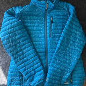 L.L. Bean Women's Vibrant Blue Puffer Jacket